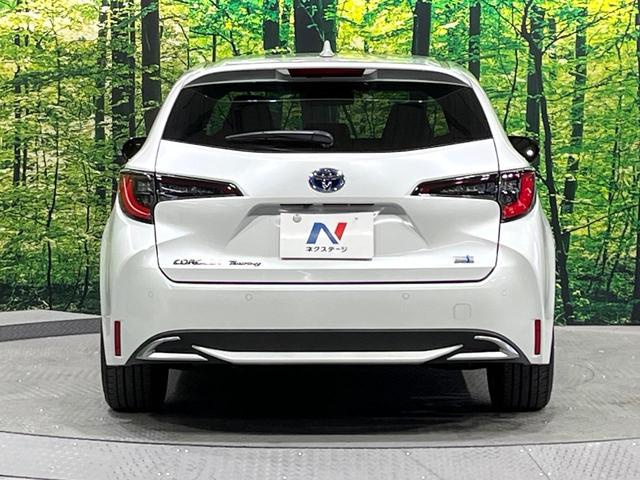 カローラツーリング ハイブリッド ダブルバイビー 禁煙車 セーフティセンス ナビ機能付純正ディスプレイ バックカメラ AC100V電源 オートハイビーム LEDライト レーダークルーズコントロール ステアリングスイッチ スマートキー オートエアコン(15枚目)