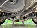 Ｇ　パワーパッケージ　４ＷＤ　禁煙車　フリップダウンモニター　純正ナビ　バックカメラ　両側電動スライド　ＥＴＣ　ＨＩＤライト　オートライト　パドルシフト　スマートキー　クルーズコントロール　横滑り防止装置（19枚目）