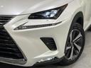 【三眼LEDヘッドライト】スタイリッシュな見た目の三眼LEDヘッドライトを装備♪スタイルだけでなく、夜間の走行も視界良好で安心してお乗りいただけます。