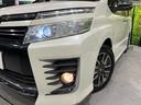 ZS 煌 禁煙車 セーフティセンス メモリーナビ バックカメラ フリップダウンモニター 両側電動スライド 車線逸脱警報 LEDライト オートハイビーム 純正16インチアルミホイール スマートキー(12枚目)