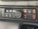 ベースグレード　届出済未使用車　ホンダセンシング　電動スライドドア　レーンアシスト　前席シートヒーター　オートエアコン　ＬＥＤライト　オートライト　電動パーキングブレーキ　スマートキー（21枚目）