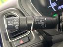 ハイブリッドＺ・ホンダセンシング　禁煙車　後期型　衝突軽減装置　純正ナビ　バックカメラ　前席シートヒーター　パドルシフト　オートエアコン　ＬＥＤライト　オートライト　ＥＴＣ　レーンアシスト　純正１７インチＡＷ　アダプティブクルーズ（30枚目）