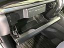 ２．５Ｓ　Ｃパッケージ　禁煙車　サンルーフ　フリップダウンモニター　純正ディスプレイオーディオ　バックカメラ　衝突軽減装置　レーダークルーズ　パワーバックドア　パワーシート　シートベンチレーション　ステアリングヒーター（50枚目）