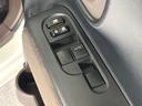 Ｆ　禁煙車　ＳＤナビ　バックカメラ　電動スライドドア　ＥＴＣ　ドラレコ　Ｂｌｕｅｔｏｏｔｈ　ＨＩＤヘッドライト　オートライト　スマートキー　アームレスト　プライバシーガラス　ドアバイザー（35枚目）