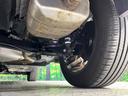ハイブリッドＺ　禁煙車　２トーンカラー　衝突軽減　純正８型ディスプレイ　全周囲カメラ　前席シートヒーター　ステアリングヒーター　ＬＥＤライト　オートハイビーム　パワーシート　オートエアコン　ＥＴＣ　レーダークルーズ（20枚目）
