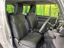 ジムニー ＸＣ　禁煙車　セーフティサポート　クルーズコントロール　前席シートヒーター　コーナーセンサー　車線逸脱警報　スマートキー　ウィンカーミラー　電動格納ミラー　純正１６インチアルミ（8枚目）