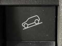 �ڥ�����ҥ륢�����ȡ۵ޤʺ�ƻ�򲼤�Ȥ��˼�ư�ǥ֥졼�������桢�������®�٤��ݤ��ޤ�����ƻ�䰭ϩ�ʤɳ��䤹��ϩ�̤β����Ǥ⥿���䤬���å����ʤ�����¿����ϥ�ɥ����˽���Ǥ��ޤ��� 6