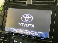 �ڽ��������ʥӡۿ͵��ν����ʥӤ������������ǥ�����ǽ�⽼�¤��Ƥ��ꡢ�£�������������³����Ф������Υ��ޥۤ�ͣУ��ץ쥤�䡼�β��ڤ������ǽ�������α�ž������˳ڤ����ʤ�ޤ����� 4