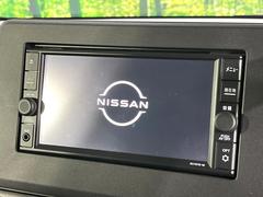 �ڽ����ʥӡۿ͵��ν����ʥӤ������������ǥ�����ǽ�⽼�¤��Ƥ��ꡢ�£�������������³����Ф������Υ��ޥۤ�ͣУ��ץ쥤�䡼�β��ڤ������ǽ�������α�ž������˳ڤ����ʤ�ޤ����� 4