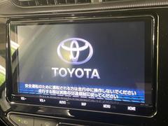 �ڽ��������ʥӡۿ͵��ν����ʥӤ������������ǥ�����ǽ�⽼�¤��Ƥ��ꡢ�£�������������³����Ф������Υ��ޥۤ�ͣУ��ץ쥤�䡼�β��ڤ������ǽ�������α�ž������˳ڤ����ʤ�ޤ����� 3