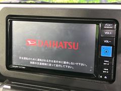 �ڽ����ʥӡۿ͵��ν����ʥӤ������������ǥ�����ǽ�⽼�¤��Ƥ��ꡢ�£�������������³����Ф������Υ��ޥۤ�ͣУ��ץ쥤�䡼�β��ڤ������ǽ�������α�ž������˳ڤ����ʤ�ޤ����� 4