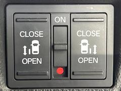 ��ξ¦�ѥ���饤�ɥɥ��ۥ��ޡ��ȥ����䱿ž�ʤΥ����å��Ǹ���ξ¦���饤�ɥɥ��γ��Ĥ���ǽ����ư�������Ϥ�����ƥɥ��򳫤���ɬ�פ�̵���������ʤ����ͤǤ��ñ�˳����Ĥ�Ǥ���Ŭ�Ǥ��� 4