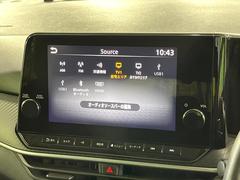 �ڽ��������ʥӡۿ͵��ν����ʥӤ������������ǥ�����ǽ�⽼�¤��Ƥ��ꡢ�£�������������³����Ф������Υ��ޥۤ�ͣУ��ץ쥤�䡼�β��ڤ������ǽ�������α�ž������˳ڤ����ʤ�ޤ����� 3