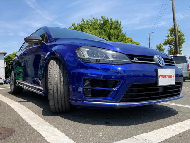 ゴルフＲ カーボンスタイル　冠水歴車ナビＢＴバックカメラＥＴＣカーボンスタイルナパレザーシート１００台限定車カーボンミラー専用レザーシート４ＷＤアダプティブクルコンプリクラッシュブレーキ衝突軽減ブレーキ１９インチアルミ（3枚目）