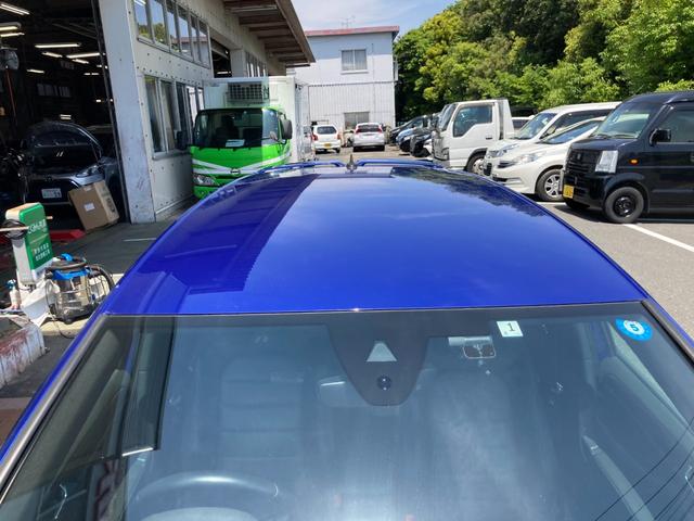 ゴルフＲ カーボンスタイル　冠水歴車ナビＢＴバックカメラＥＴＣカーボンスタイルナパレザーシート１００台限定車カーボンミラー専用レザーシート４ＷＤアダプティブクルコンプリクラッシュブレーキ衝突軽減ブレーキ１９インチアルミ（27枚目）