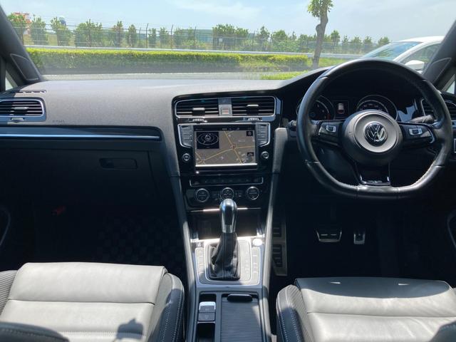 ゴルフＲ カーボンスタイル　冠水歴車ナビＢＴバックカメラＥＴＣカーボンスタイルナパレザーシート１００台限定車カーボンミラー専用レザーシート４ＷＤアダプティブクルコンプリクラッシュブレーキ衝突軽減ブレーキ１９インチアルミ（57枚目）