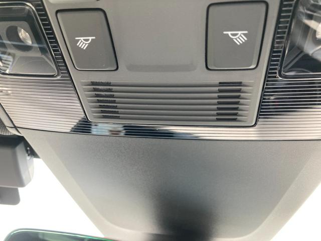 ゴルフＲ カーボンスタイル　冠水歴車ナビＢＴバックカメラＥＴＣカーボンスタイルナパレザーシート１００台限定車カーボンミラー専用レザーシート４ＷＤアダプティブクルコンプリクラッシュブレーキ衝突軽減ブレーキ１９インチアルミ（75枚目）