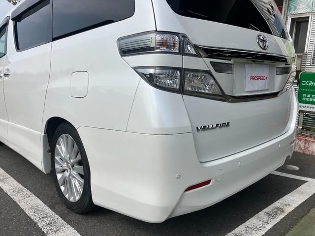 ヴェルファイア ２．４Ｚ　冠水歴車中古ナビ取付バックカメラＥＴＣ後席フリップダウンモニター両側電動スライドドアキーレススマートキープッシュスタート純正アルミホイールプライバシーガラスフロントフォグカーテンエアバック（15枚目）
