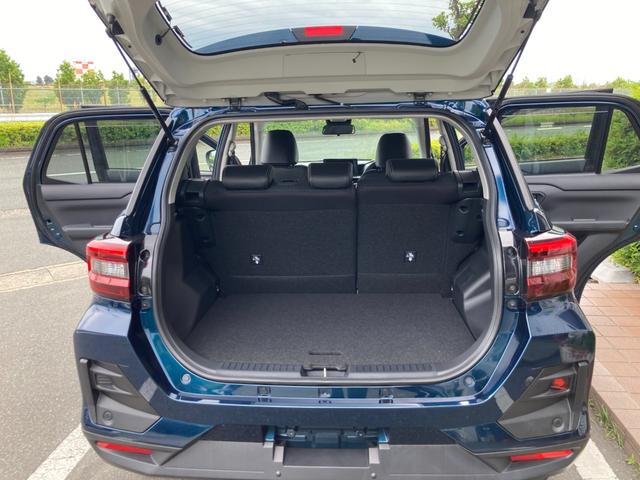 ロッキー プレミアムＧ　冠水歴車スマートアシスト衝突軽減ブレーキ踏み間違え防止先行車発信お知らせ白線逸脱警報アダプティブクルコンスマートキーＰスタートオートリトラミラー前席シートヒーター衝突安全ボディ禁煙車（47枚目）