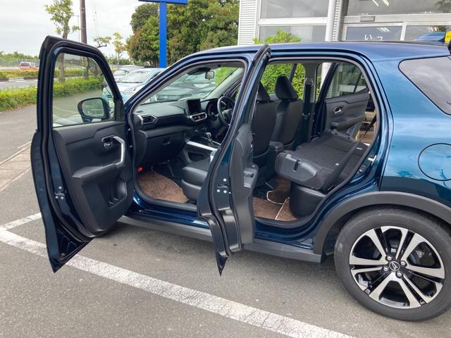 ロッキー プレミアムＧ　冠水歴車スマートアシスト衝突軽減ブレーキ踏み間違え防止先行車発信お知らせ白線逸脱警報アダプティブクルコンスマートキーＰスタートオートリトラミラー前席シートヒーター衝突安全ボディ禁煙車（53枚目）