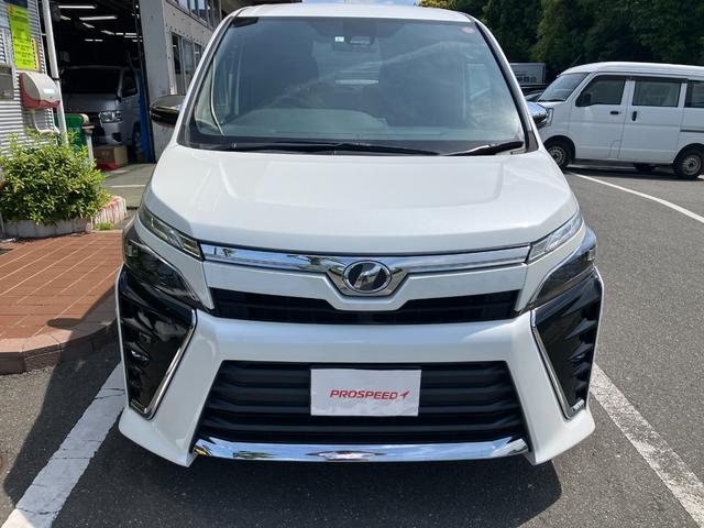 ヴォクシー ＺＳ　煌　冠水歴車４ＷＤＢｔ対応フルセグナビＥＴＣバックカメラ両側電動スライドドアキーレススマートキープッシュスタートダブルエアコン衝突被害軽減システム盗難防止システムＬＥＤヘッドライトクリアランスソナー（6枚目）