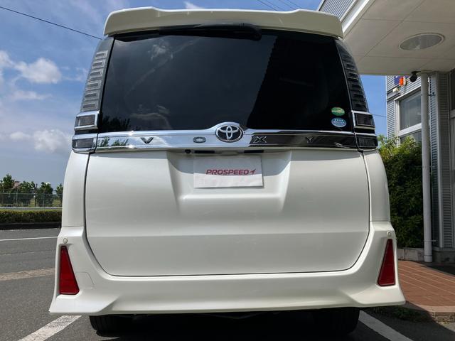 ヴォクシー ＺＳ　煌　冠水歴車４ＷＤＢｔ対応フルセグナビＥＴＣバックカメラ両側電動スライドドアキーレススマートキープッシュスタートダブルエアコン衝突被害軽減システム盗難防止システムＬＥＤヘッドライトクリアランスソナー（10枚目）