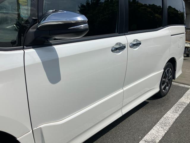 ヴォクシー ＺＳ　煌　冠水歴車４ＷＤＢｔ対応フルセグナビＥＴＣバックカメラ両側電動スライドドアキーレススマートキープッシュスタートダブルエアコン衝突被害軽減システム盗難防止システムＬＥＤヘッドライトクリアランスソナー（17枚目）