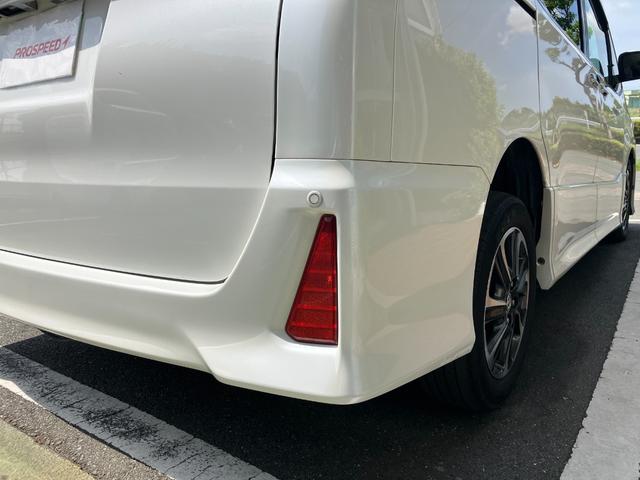 ヴォクシー ＺＳ　煌　冠水歴車４ＷＤＢｔ対応フルセグナビＥＴＣバックカメラ両側電動スライドドアキーレススマートキープッシュスタートダブルエアコン衝突被害軽減システム盗難防止システムＬＥＤヘッドライトクリアランスソナー（19枚目）