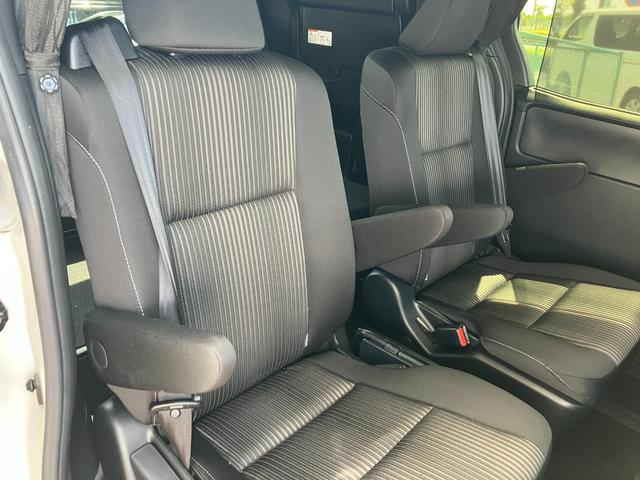 ヴォクシー ＺＳ　煌　冠水歴車４ＷＤＢｔ対応フルセグナビＥＴＣバックカメラ両側電動スライドドアキーレススマートキープッシュスタートダブルエアコン衝突被害軽減システム盗難防止システムＬＥＤヘッドライトクリアランスソナー（43枚目）