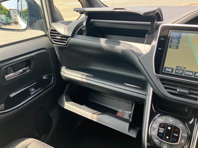 ヴォクシー ＺＳ　煌　冠水歴車４ＷＤＢｔ対応フルセグナビＥＴＣバックカメラ両側電動スライドドアキーレススマートキープッシュスタートダブルエアコン衝突被害軽減システム盗難防止システムＬＥＤヘッドライトクリアランスソナー（78枚目）