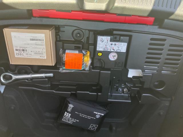 Ａクラス Ａ１８０　スタイル　冠水歴車ナビＴＶバックカメラＥＴＣ２．０バックカメラＬＥＤヘッドライトキーレススマートキープッシュスタートパワーシートドラレコ（前後２カメ）衝突被害軽減盗難防止シートヒータクルーズコントロール（32枚目）