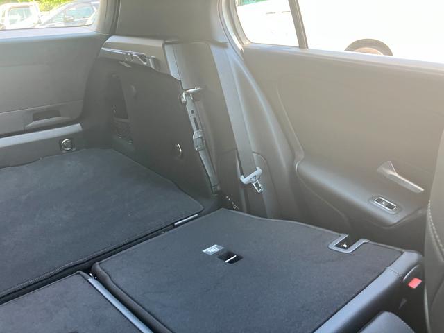 Ａクラス Ａ１８０　スタイル　冠水歴車ナビＴＶバックカメラＥＴＣ２．０バックカメラＬＥＤヘッドライトキーレススマートキープッシュスタートパワーシートドラレコ（前後２カメ）衝突被害軽減盗難防止シートヒータクルーズコントロール（34枚目）