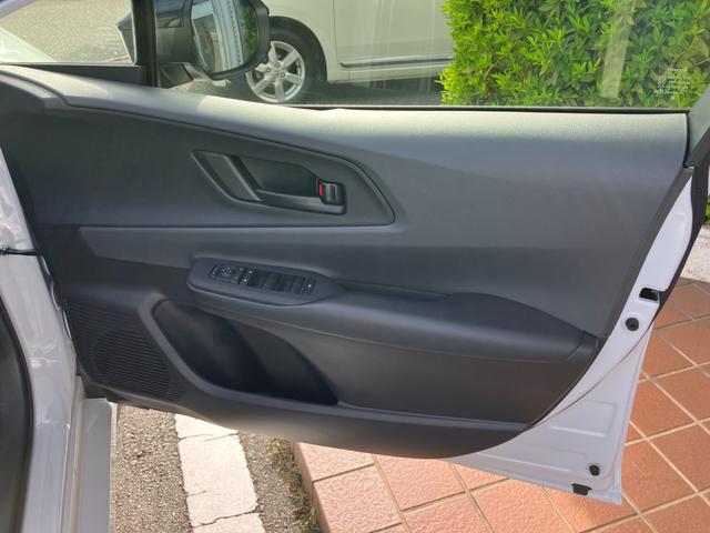 プリウス Ｕ　冠水歴車ディスプレイバックカメラＢＴ対応ＥＴＣ２．０セーフティセンス衝突軽減ブレーキ付踏み間違え防止レーンディパーチャーアラートリヤクロストラフィックアラートブラインドスポットモニタークルコン（28枚目）