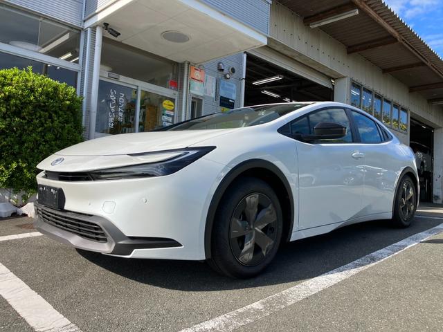 プリウス Ｕ　冠水歴車ディスプレイバックカメラＢＴ対応ＥＴＣ２．０セーフティセンス衝突軽減ブレーキ付踏み間違え防止レーンディパーチャーアラートリヤクロストラフィックアラートブラインドスポットモニタークルコン（76枚目）