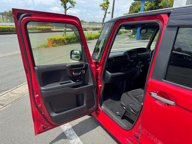 Ｎ－ＢＯＸカスタム Ｇ・Ｌホンダセンシング　雹害車ナビＴＶバックカメラＥＴＣ車載器付ＢＴ対応スマートキーＰスタートイモビ付ホンダセンシング衝突軽減ブレーキ付踏み間違え防止装置白線逸脱警報両側パワスラＬＥＤヘッド前席シートヒーター横滑り防止（41枚目）
