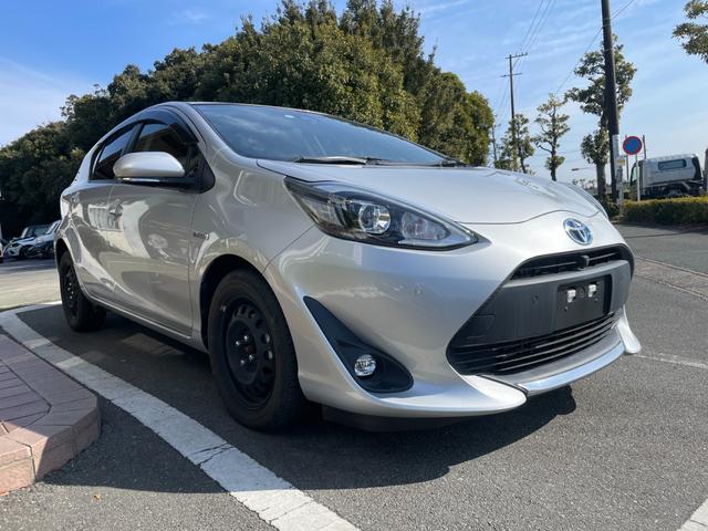 アクア Ｇ　冠水歴車ナビＴＶＢＴオーディオ対応バックカメラＥＴＣ車載器セーフティセンス衝突軽減ブレーキ全方位モニターハイブリッド車オートマチックハイビーム白線逸脱警報スマートキーＰスタートクルコン（5枚目）
