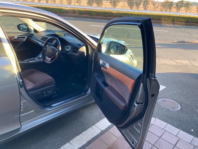 ＣＴ ＣＴ２００ｈ　バージョンＣ　冠水歴車ナビＴＶバックカメラＢＴ対応セーフティセンス衝突軽減ブレーキクルーズコントロール付ＥＴＣ２．０スマートキーＰスタート前席シートヒーターハイブリッド車ＬＥＤヘッドオートマチックハイビーム（34枚目）