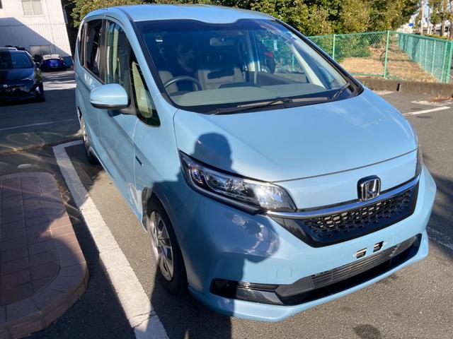 フリードハイブリッド ハイブリッド・Ｇホンダセンシング　冠水歴車ナビＴＶバックカメラＥＴＣＢＴ対応禁煙車センシング衝突軽減ブレーキ踏み間違え防止アダプティブクルコン両側パワスラスマートキーＣパッケージＬＥＤヘッドカーテンエアバッグオートリトラミラー（6枚目）