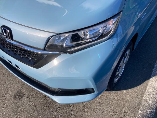 フリードハイブリッド ハイブリッド・Ｇホンダセンシング　冠水歴車ナビＴＶバックカメラＥＴＣＢＴ対応禁煙車センシング衝突軽減ブレーキ踏み間違え防止アダプティブクルコン両側パワスラスマートキーＣパッケージＬＥＤヘッドカーテンエアバッグオートリトラミラー（17枚目）