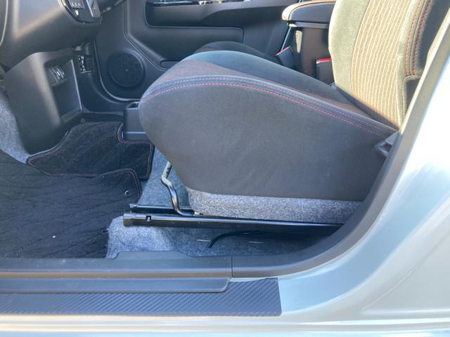 アルト ツインカムＲＳ　冠水歴車ナビＴＶバックカメラＥＴＣ禁煙車運転席シートヒータースマートキーＰスタートイモビライザーインタークーラーターボレーダーブレーキサポート衝突軽減ブレーキパドルシフト横滑り防止装置禁煙車（41枚目）