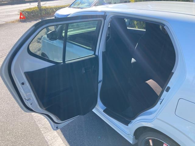 アルト ツインカムＲＳ　冠水歴車ナビＴＶバックカメラＥＴＣ禁煙車運転席シートヒータースマートキーＰスタートイモビライザーインタークーラーターボレーダーブレーキサポート衝突軽減ブレーキパドルシフト横滑り防止装置禁煙車（47枚目）