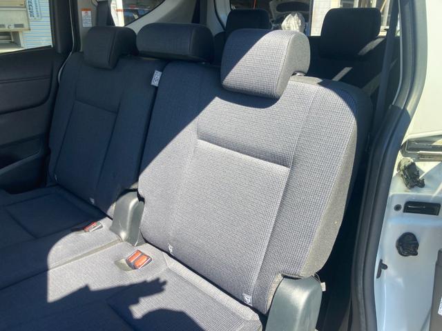 シエンタ ハイブリッドＧ　冠水歴車セーフティセンス衝突軽減ブレーキ付スマートキーＰスタートイモビライザー付ハイブリッド車両側パワースライドドアホワイトパールＥＴＣ車載器禁煙車オートマチックハイビームステアリングスイッチ（47枚目）