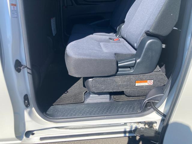 シエンタ ハイブリッドＧ　冠水歴車セーフティセンス衝突軽減ブレーキ付スマートキーＰスタートイモビライザー付ハイブリッド車両側パワースライドドアホワイトパールＥＴＣ車載器禁煙車オートマチックハイビームステアリングスイッチ（49枚目）