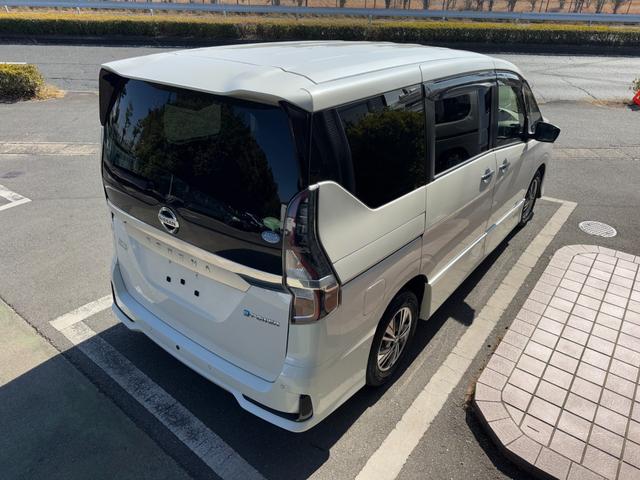 セレナ ｅ－パワー　ハイウェイスターＶ　冠水歴車ナビＴＶバックカメラ全方位モニターＥＴＣ車載器リヤフリップダウンモニター両側パワースライドドアスマートキーＰスタートイモエマージェンシーブレーキ踏み間違え防止セーフティパックＡ禁煙車（8枚目）