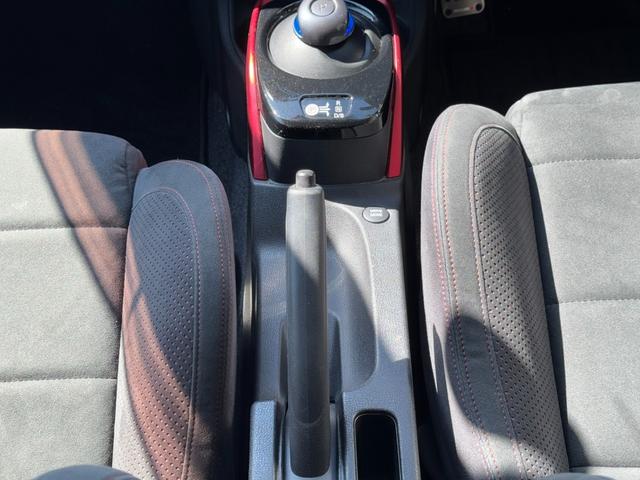 ノート ｅ－パワーニスモ　冠水歴車ナビＴＶバックカメラ全方位モニターＢＴオーディオ対応エマージェンシーブレーキ衝突軽減ブレーキ横滑り防止装置白線逸脱警報スマートキーＰスタートイモビライザー禁煙車プライバシーガラスリヤスポ（52枚目）