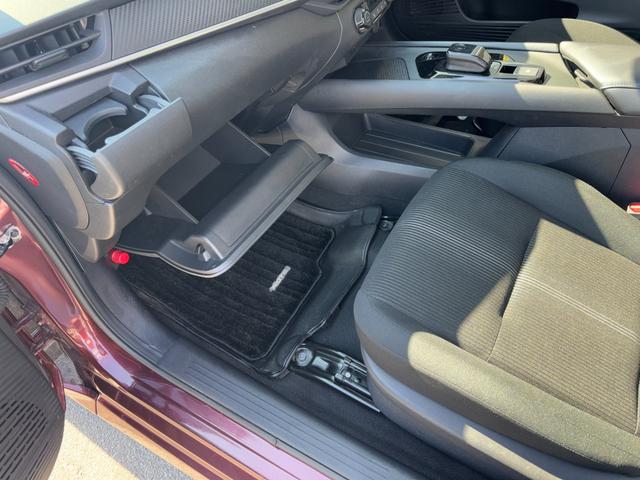 ノート Ｘ　ＦＯＵＲ　冠水歴車４ＷＤナビアラウンドビューモニターＥＴＣ車載器エマージェンシーブレーキ衝突軽減ブレーキ踏み間違え防止ブラインドスポットモニターステアリングヒーター禁煙リヤクロストラフィックアラート（45枚目）