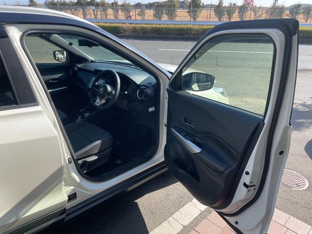 キックス Ｘ　冠水歴車ナビＴＶバックカメラ全方位モニターＥＴＣ車載器ＣＤＤＶＤ再生ＢＴオーディオ対応禁煙車前席シートヒーターエマージェンシーブレーキサポート衝突軽減ブレーキ付踏み間違え防止ステアリングヒーター（39枚目）