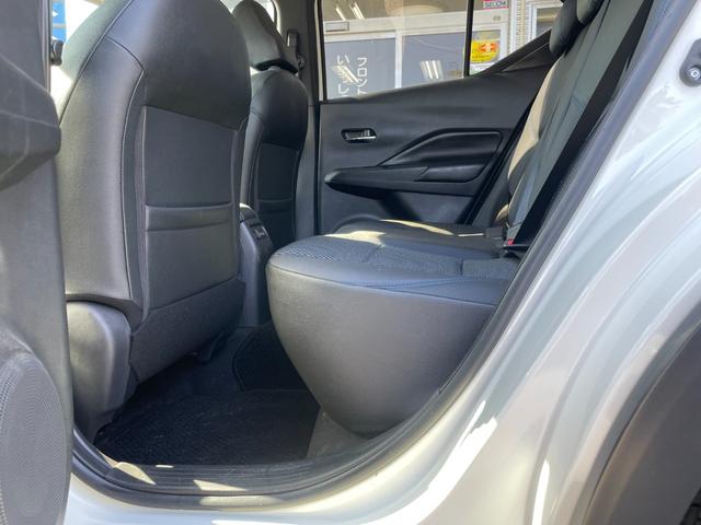 キックス Ｘ　冠水歴車ナビＴＶバックカメラ全方位モニターＥＴＣ車載器ＣＤＤＶＤ再生ＢＴオーディオ対応禁煙車前席シートヒーターエマージェンシーブレーキサポート衝突軽減ブレーキ付踏み間違え防止ステアリングヒーター（53枚目）