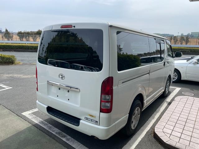 ハイエースバン ＤＸ　ＧＬパッケージ　ナビバックカメラＥＴＣ車載器５ドアロング３／６人乗り低床オートマガソリン車エアコンパワステパワーウィンドキーレスエントリーフル装備ヘッドライトレベライザー衝突安全ボディーフォグ電格ミラＧＬパッケージ白（10枚目）