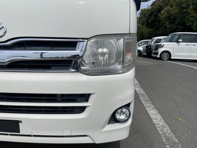 ハイエースバン ＤＸ　ＧＬパッケージ　ナビバックカメラＥＴＣ車載器５ドアロング３／６人乗り低床オートマガソリン車エアコンパワステパワーウィンドキーレスエントリーフル装備ヘッドライトレベライザー衝突安全ボディーフォグ電格ミラＧＬパッケージ白（16枚目）